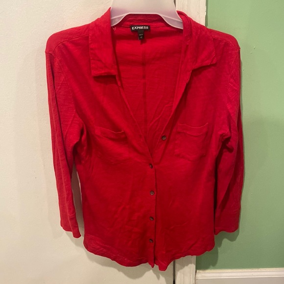 Express button down. - Picture 1 of 2